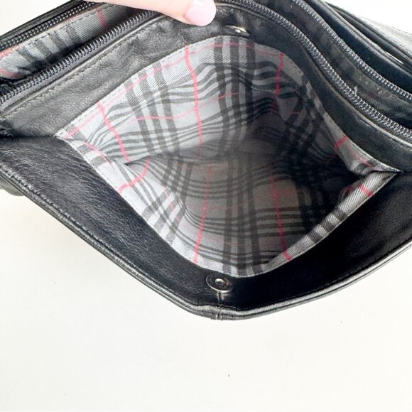 Bruno Rossi Black Leather Shoulder Bag - Picture 9 of 9